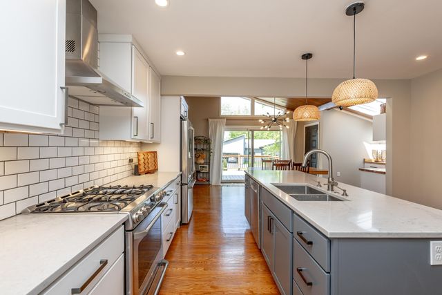 709 RUSSELL BLVD, Columbia, MO 65203