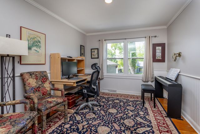 709 RUSSELL BLVD, Columbia, MO 65203