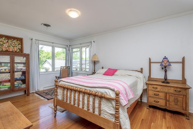 709 RUSSELL BLVD, Columbia, MO 65203