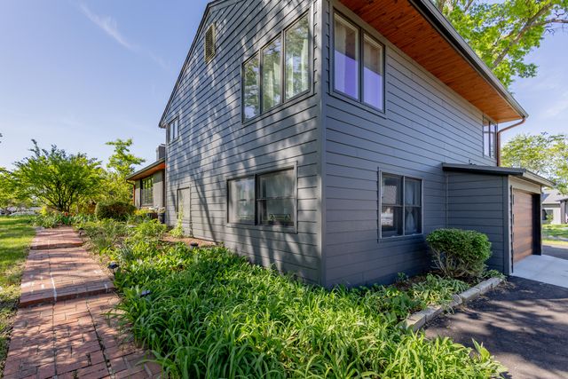 709 RUSSELL BLVD, Columbia, MO 65203