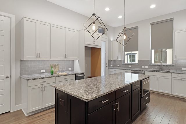 1365 Arch Place, Dallas, TX 75215