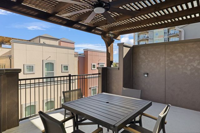 1365 Arch Place, Dallas, TX 75215