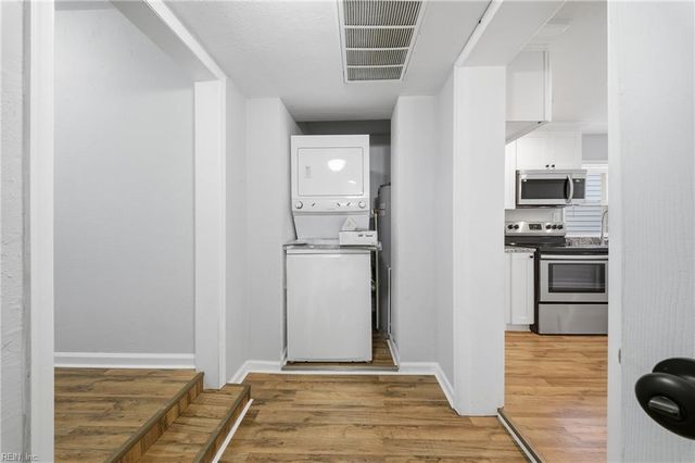 727 Brook AVE, Suffolk, VA 23434