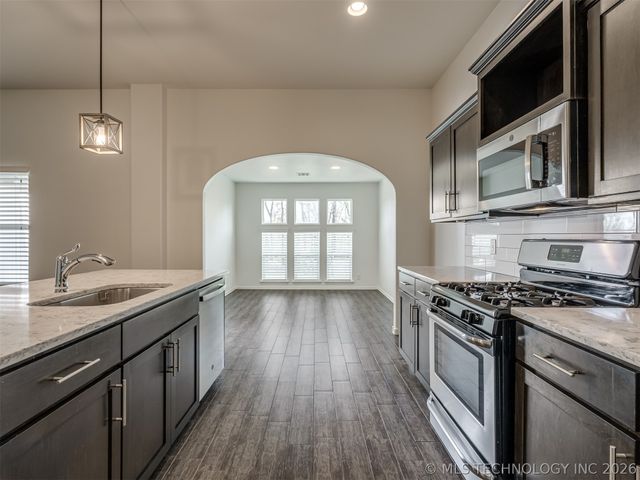 10353 S Nathan Street, Jenks, OK 74037