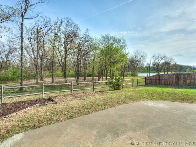 10353 S Nathan Street, Jenks, OK 74037
