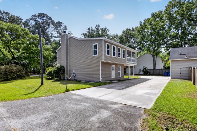 105 Cantering Hills Lane, Summerville, SC 29483