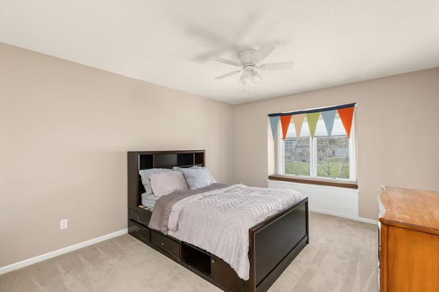 31290 Napa Valley Drive, Waukee, IA 50263