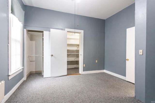 1011 W Wayne Street, Fort Wayne, IN 46802