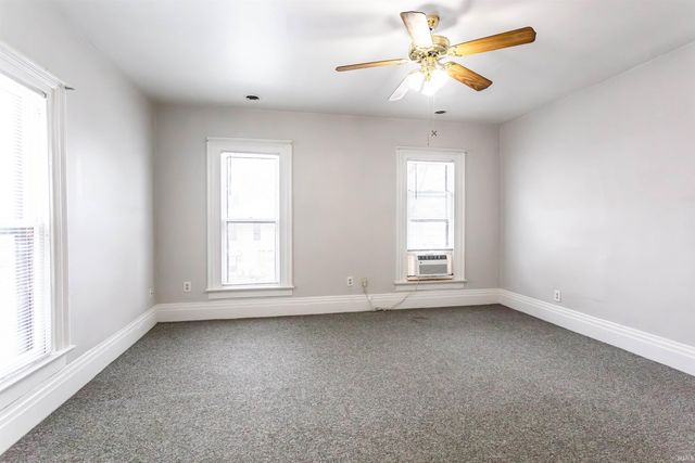 1011 W Wayne Street, Fort Wayne, IN 46802