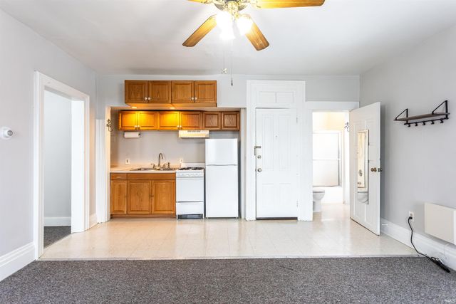 1011 W Wayne Street, Fort Wayne, IN 46802