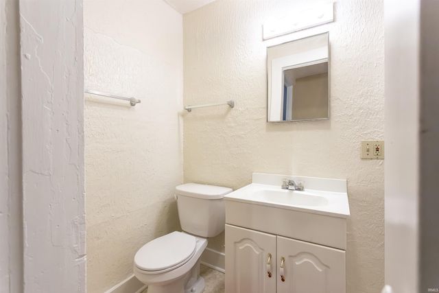 1011 W Wayne Street, Fort Wayne, IN 46802