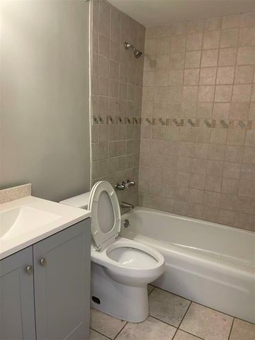 4611 W FIG STREET 210, Tampa, FL 33609
