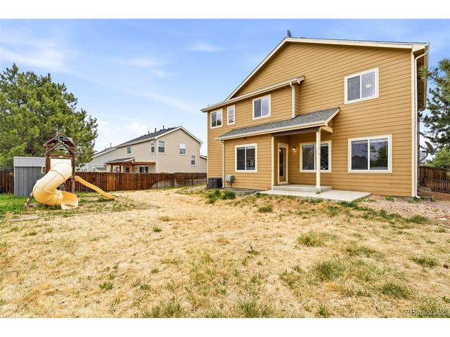 9001 Sandpiper Dr, Frederick, CO 80504