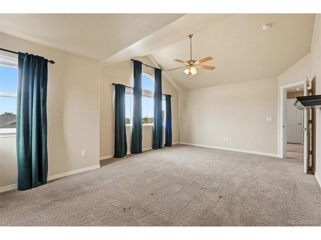 9001 Sandpiper Dr, Frederick, CO 80504