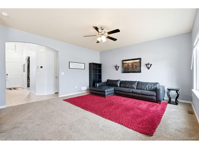 9001 Sandpiper Dr, Frederick, CO 80504