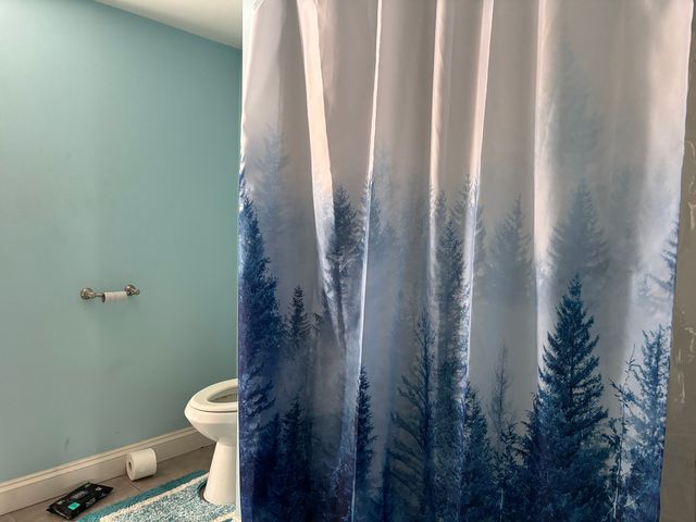 2235 Pershing Blvd Boulevard, Clinton, IA 52732