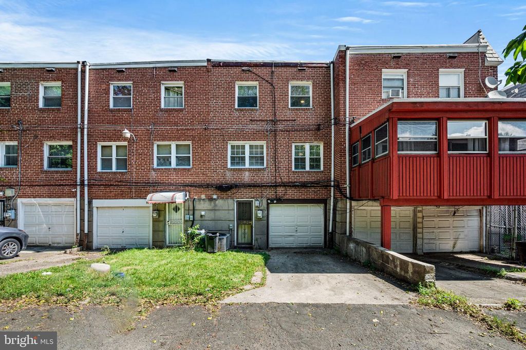 8218 FORREST AVE, Philadelphia, PA 19150