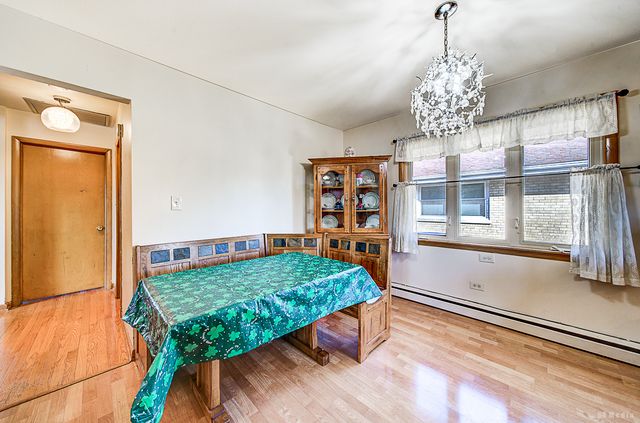 5767 W 97th Street, Oak Lawn, IL 60453