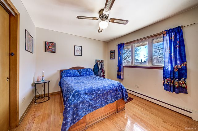 5767 W 97th Street, Oak Lawn, IL 60453