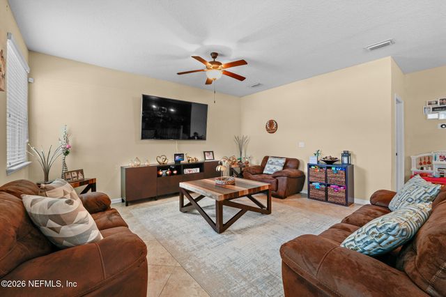 7039 CRISPIN COVE Drive, Jacksonville, FL 32258