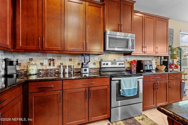 7039 CRISPIN COVE Drive, Jacksonville, FL 32258