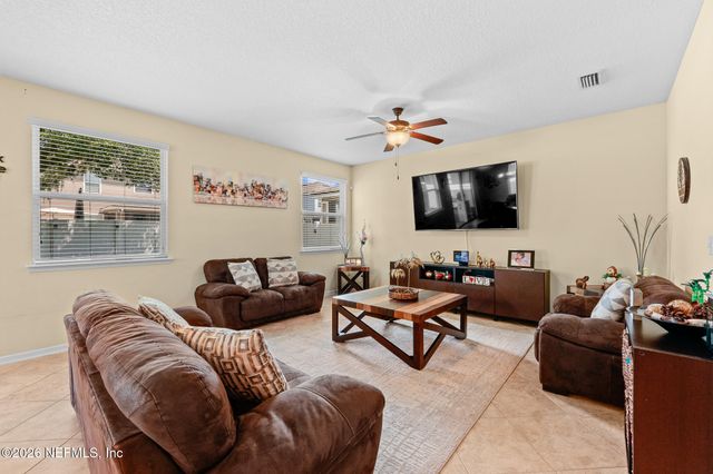 7039 CRISPIN COVE Drive, Jacksonville, FL 32258