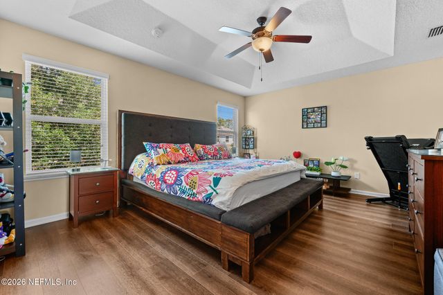 7039 CRISPIN COVE Drive, Jacksonville, FL 32258