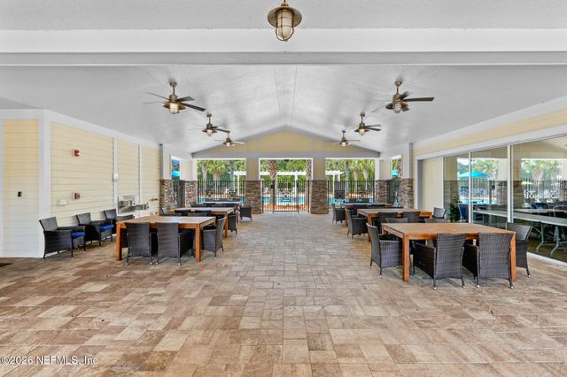 7039 CRISPIN COVE Drive, Jacksonville, FL 32258