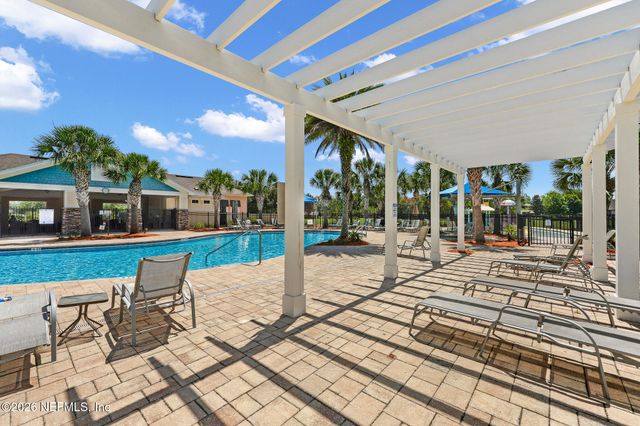 7039 CRISPIN COVE Drive, Jacksonville, FL 32258