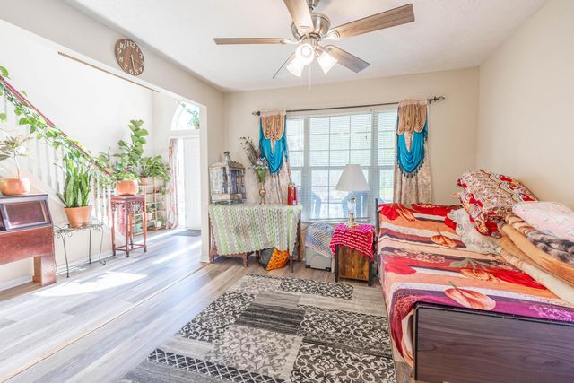 705 Woodington Drive, Pataskala, OH 43062