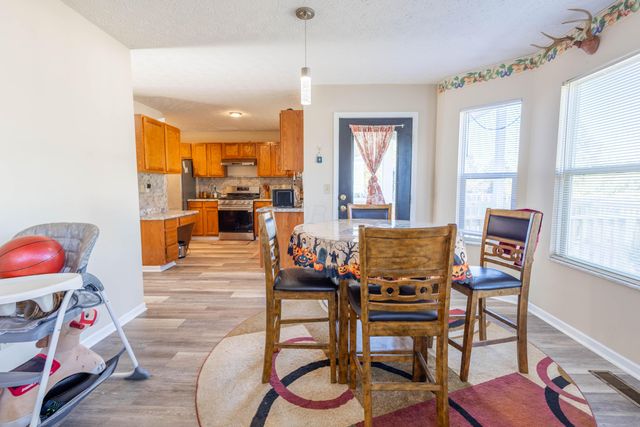 705 Woodington Drive, Pataskala, OH 43062