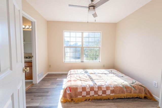 705 Woodington Drive, Pataskala, OH 43062