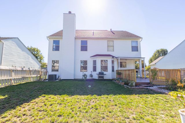 705 Woodington Drive, Pataskala, OH 43062