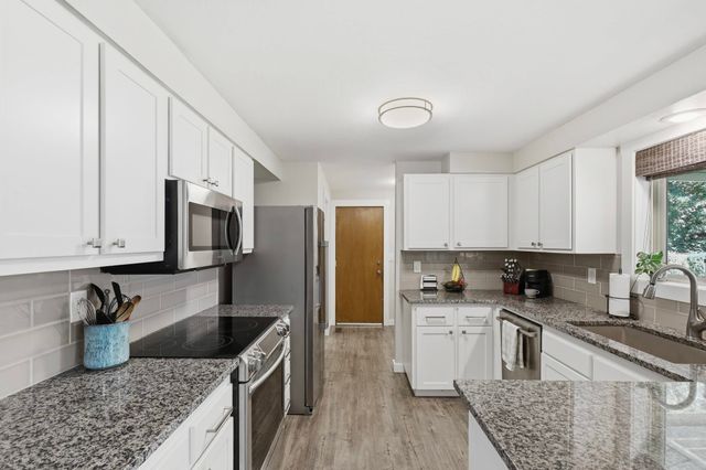 11116 E 37th Ave, Spokane Valley, WA 99206