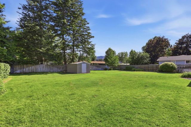 11116 E 37th Ave, Spokane Valley, WA 99206