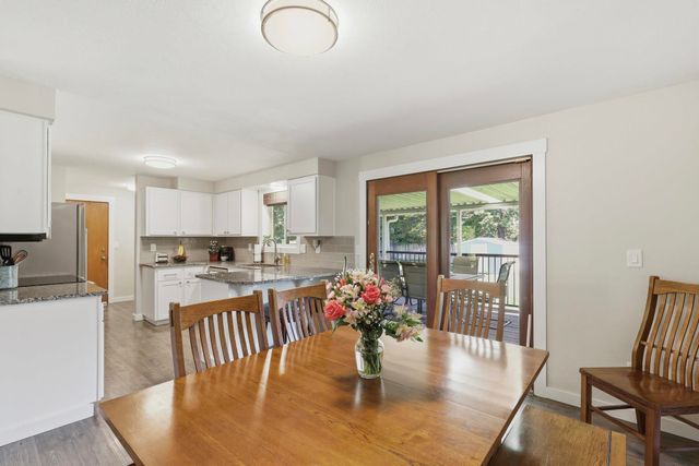11116 E 37th Ave, Spokane Valley, WA 99206