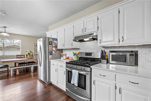 1405 W Mimosa Street, Rogers, AR 72758