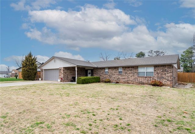 1405 W Mimosa Street, Rogers, AR 72758