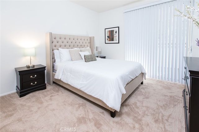 2117 Scholarship, Irvine, CA 92612