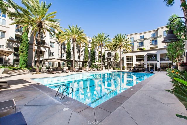 2117 Scholarship, Irvine, CA 92612