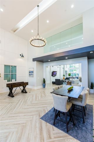 2117 Scholarship, Irvine, CA 92612