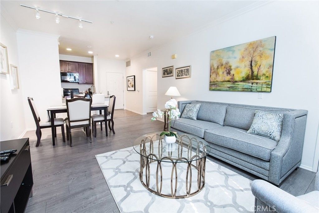 2117 Scholarship, Irvine, CA 92612