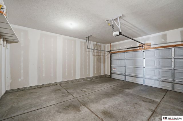 8931 Fremont Street, Lincoln, NE 68507