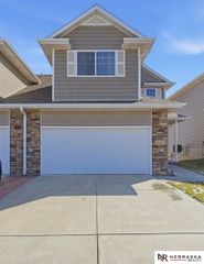 8931 Fremont Street, Lincoln, NE 68507