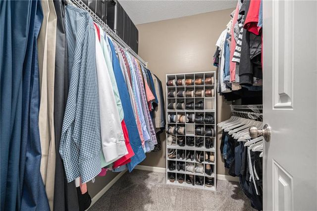 12386 S Lincoln Street, Olathe, KS 66061