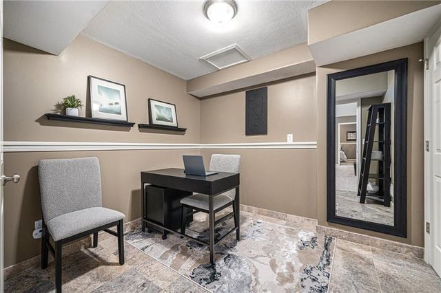 12386 S Lincoln Street, Olathe, KS 66061