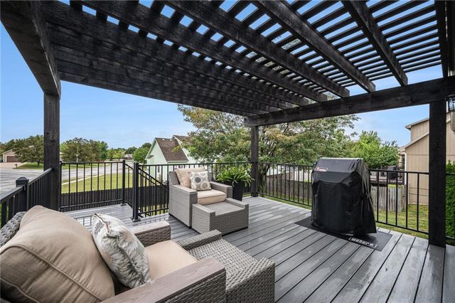 12386 S Lincoln Street, Olathe, KS 66061