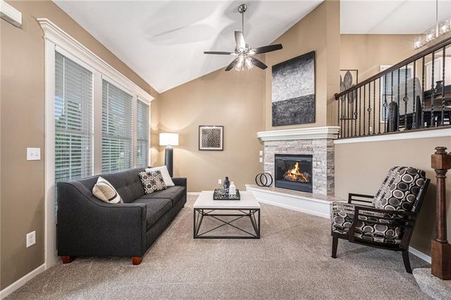 12386 S Lincoln Street, Olathe, KS 66061