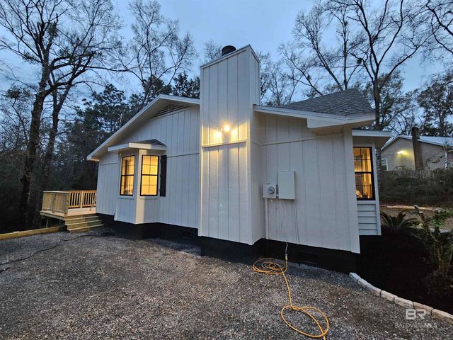 138 Wicker Way, Daphne, AL 36526