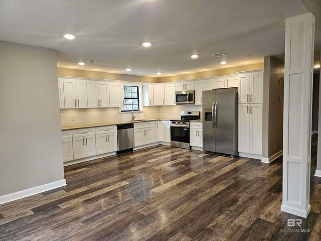 138 Wicker Way, Daphne, AL 36526